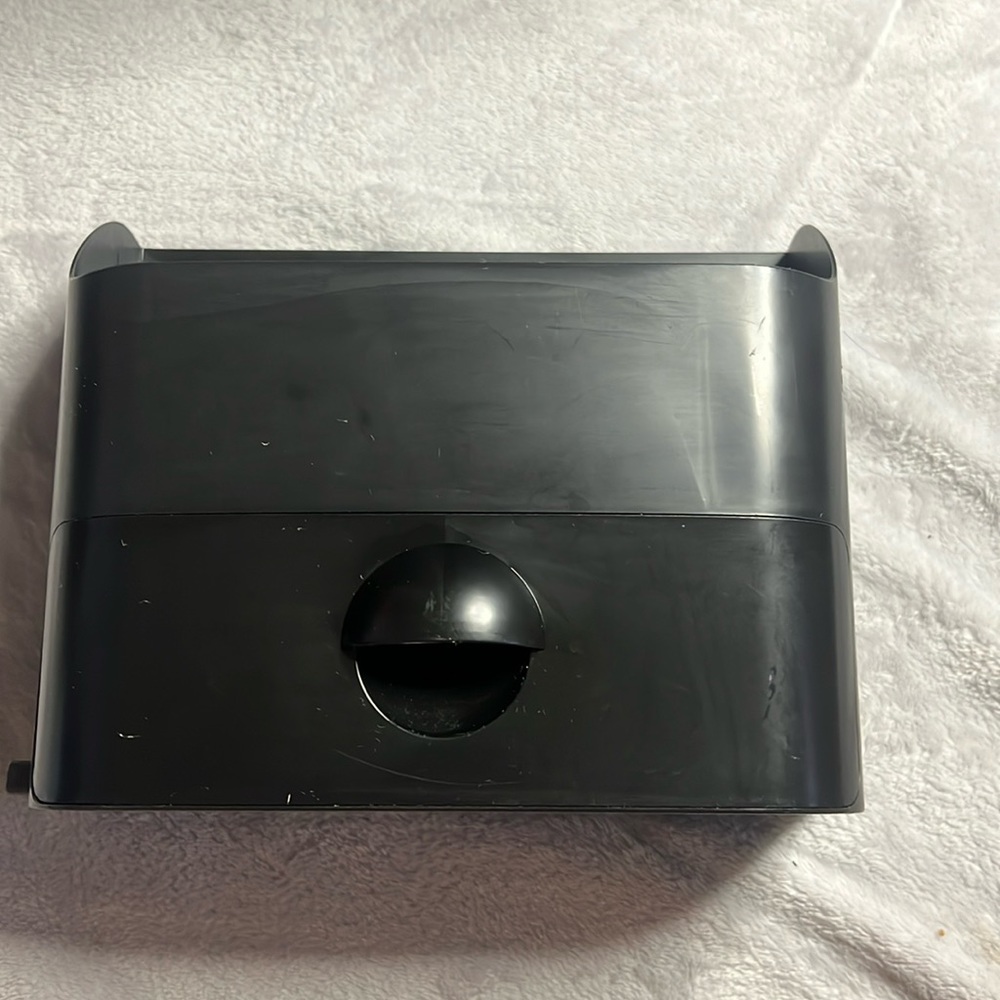 Wall or desk storage